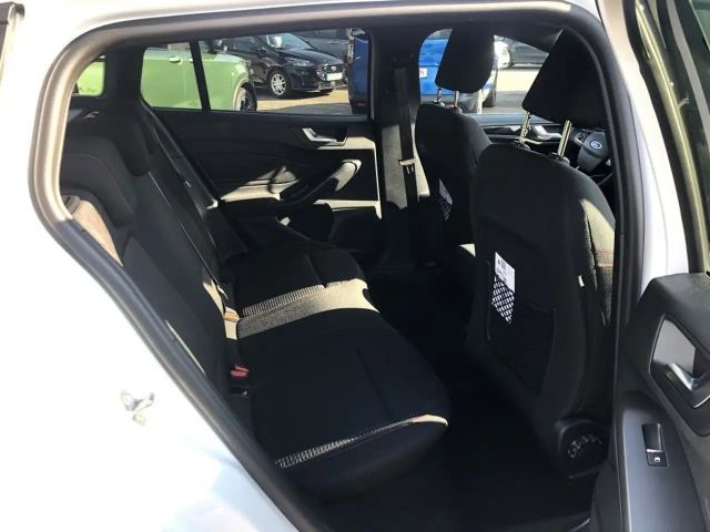 Ford Focus EcoBoost ST Line Wagon