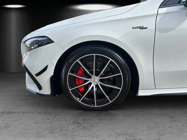 Mercedes-Benz A 35 AMG AMG Line