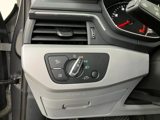 Audi A4 40 TDI Quattro S-Line