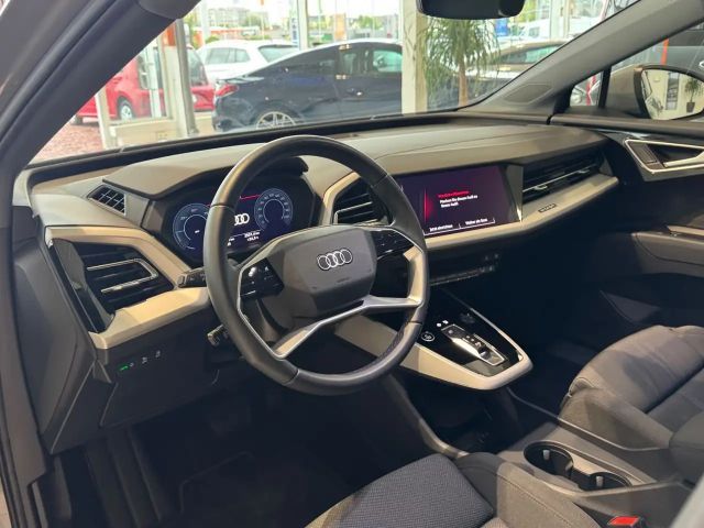 Audi Q4 e-tron 45 *Navi*Matrix*ACC*Kamera*