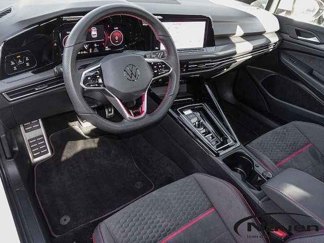 Volkswagen Golf 2.0 TSI GTI