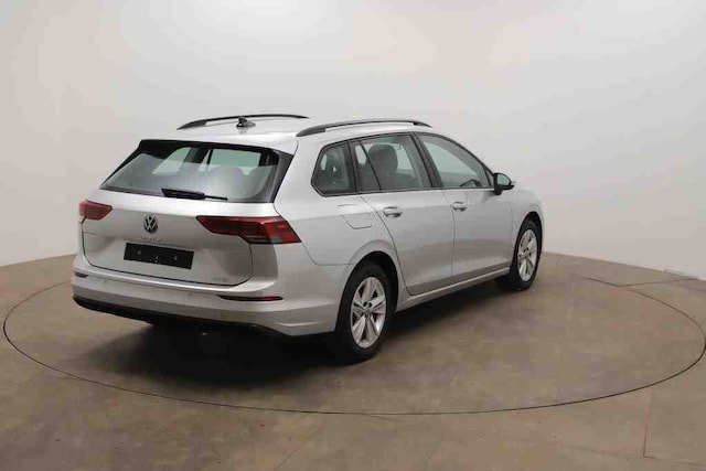 Volkswagen Golf 1.5 eTSI DSG Life Variant