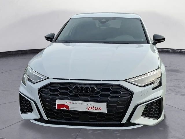 Audi A3 35 TFSI S-Line Sedan Sportback