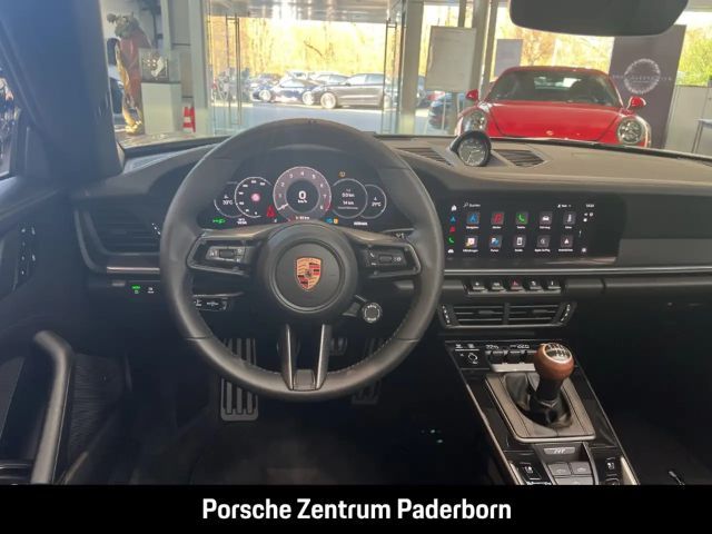 Porsche 992 Cabrio Carrera Turbo