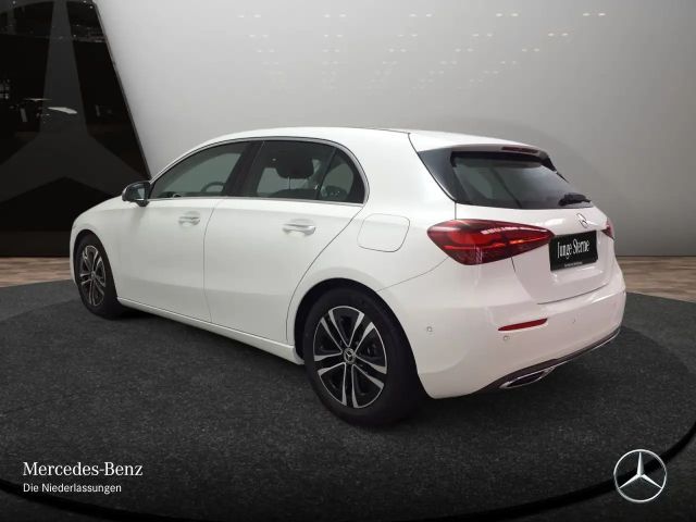 Mercedes-Benz A 200 Progressive