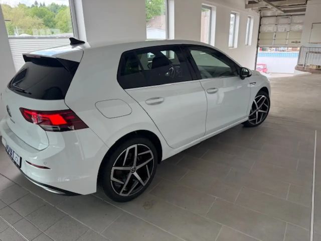 Volkswagen Golf 1.5 TSI Golf VIII Style