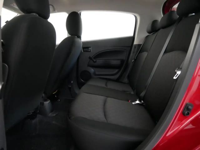 Mitsubishi Space Star Star