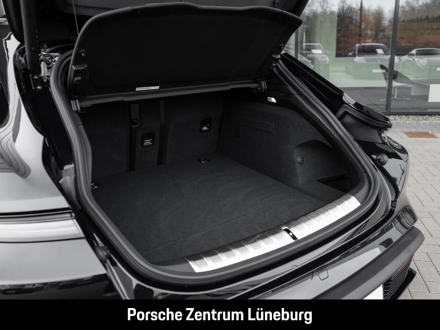 Porsche Taycan Sport Turismo