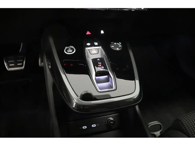 Audi Q4 e-tron LED NAVI