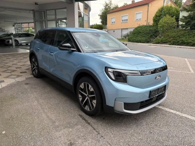 Ford Explorer Extended range