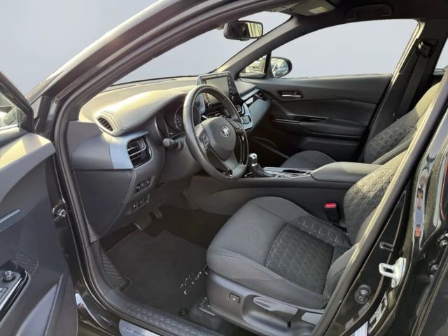 Toyota C-HR Hybride Team D