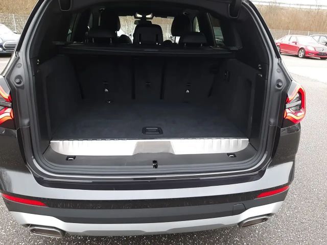 BMW X3 xDrive30e