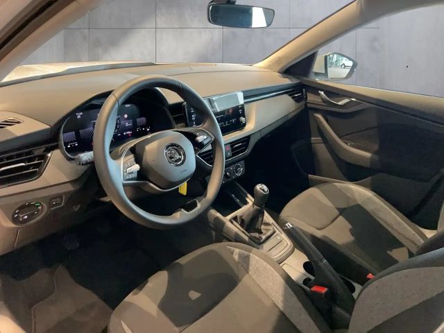 Skoda Kamiq Essence TSI