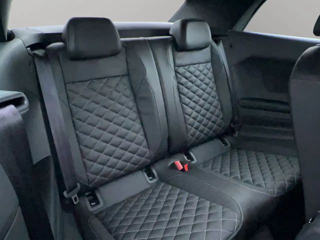 Volkswagen T-Roc 1.5 TSI Cabriolet R-Line