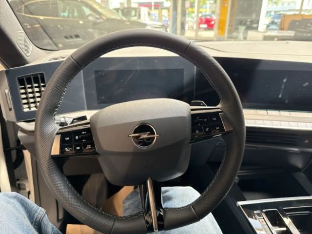 Opel Astra GS-Line Grand Sport