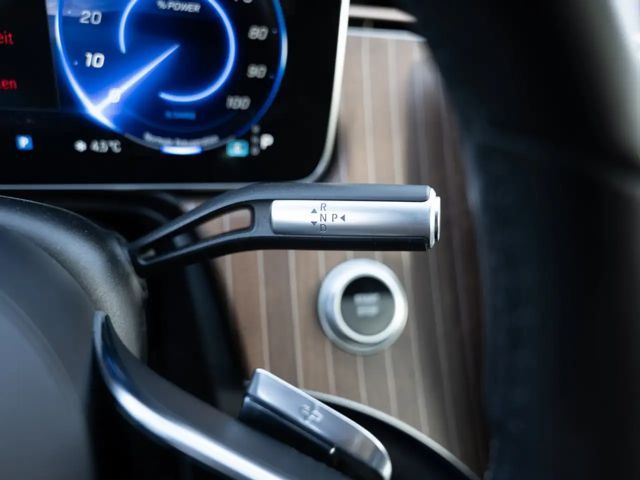 Mercedes-Benz EQS 450 Sedan