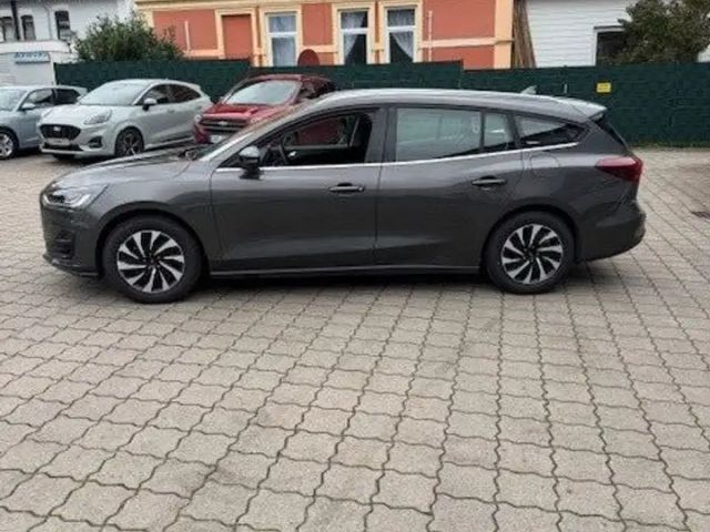 Ford Focus Titanium Wagon
