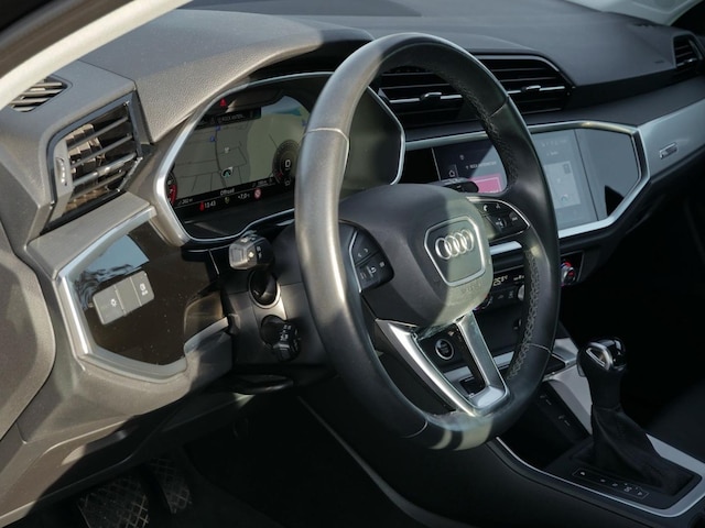 Audi Q3 35 TFSI S-Tronic