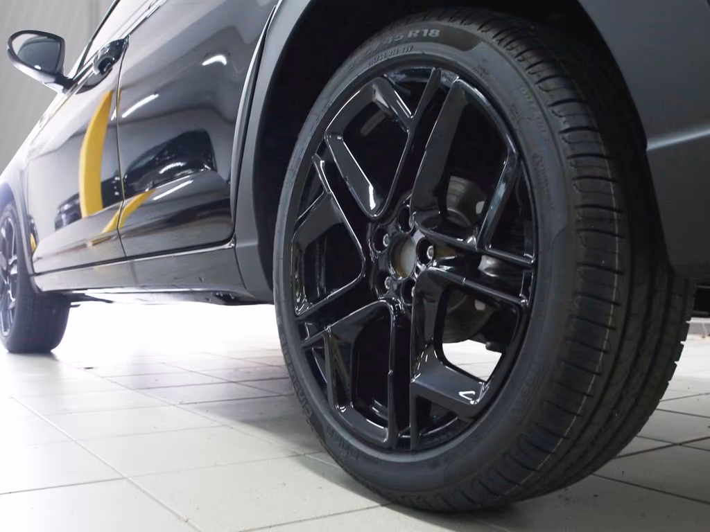 Volkswagen Taigo 1.5 TSI DSG R-Line