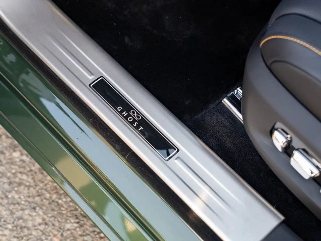 Rolls-Royce Ghost Black Badge