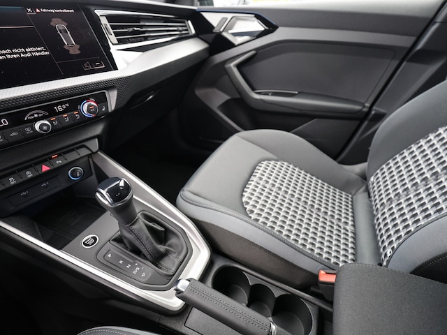 Audi A1 25 TFSI S-Line S-Tronic Sportback