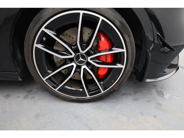 Mercedes-Benz A 35 AMG AMG Line