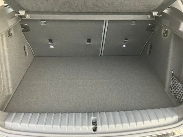 BMW 118 118d 5-deurs Sedan