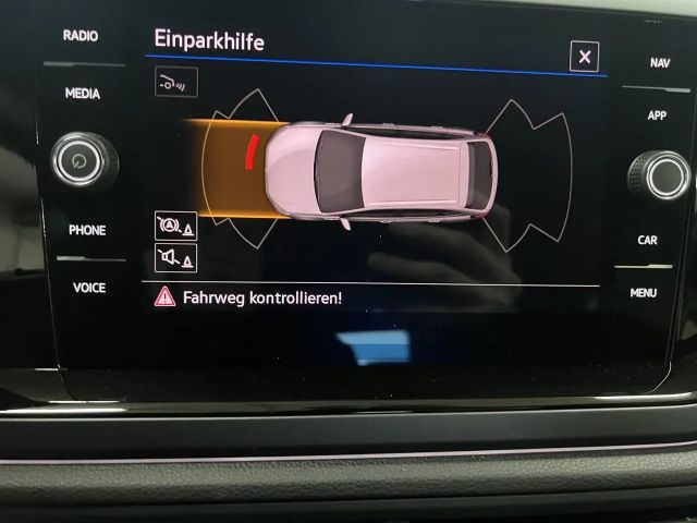 Volkswagen Taigo 1.5 TSI R-Line