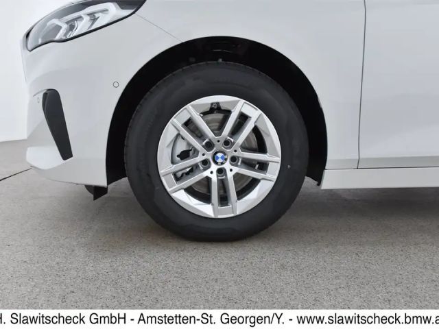 BMW 216 216i