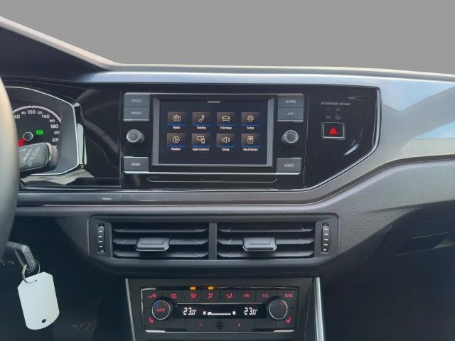 Volkswagen Polo 1.0 TSI DSG Highline