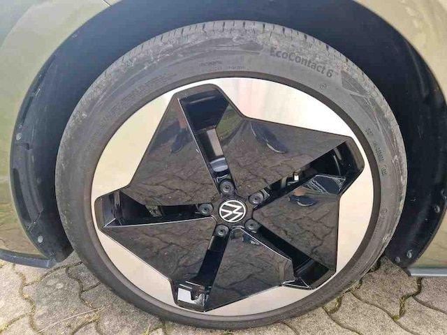 Volkswagen ID.3 NEU NP:60tEUR! 82KW/h HEAD-UP+MEMORY+MASSAGE+MATRIX+360GRAD+20 ALU!