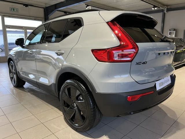 Volvo XC40 Plus