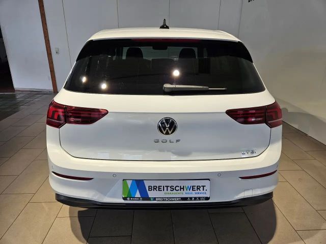 Volkswagen Golf 1.5 eTSI DSG Life