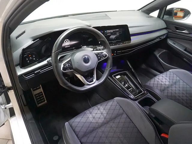 Volkswagen Golf 2.0 TSI DSG