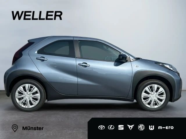 Toyota Aygo X Business Hatchback