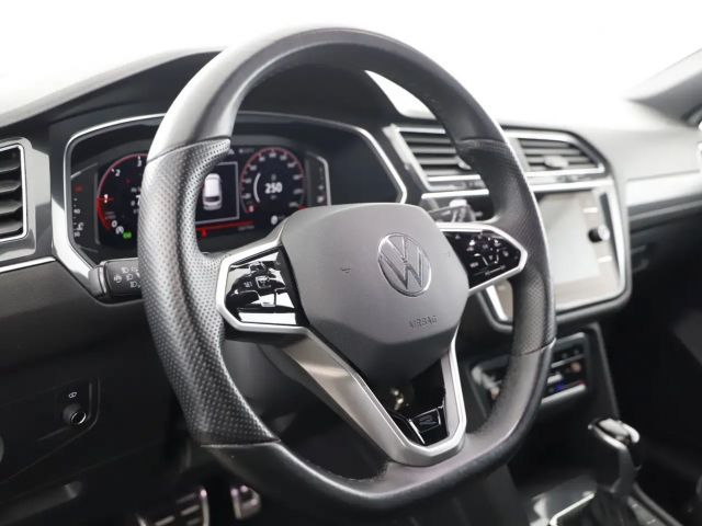 Volkswagen Tiguan 4Motion Allspace DSG R-Line