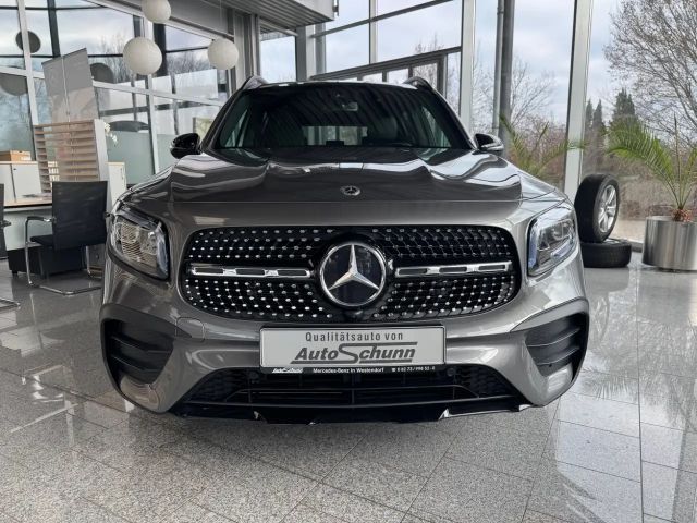 Mercedes-Benz GLB 200 4MATIC AMG Line