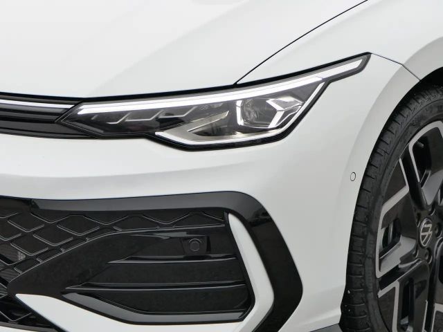 Volkswagen Golf DSG R-Line Variant