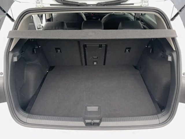 Volkswagen Golf DSG Life