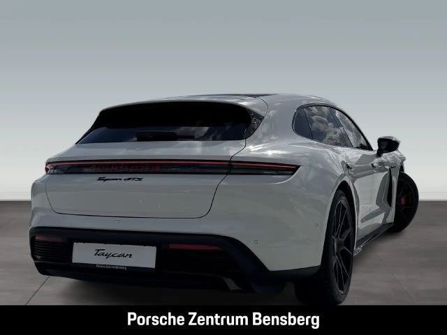 Porsche Taycan GTS Sport Turismo