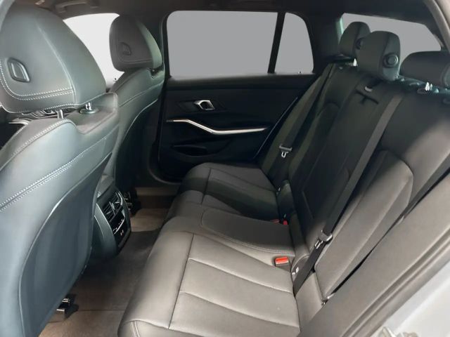 BMW 320 320i Touring