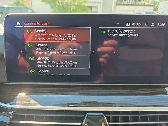 BMW 540 540i Luxury Line Sedan xDrive