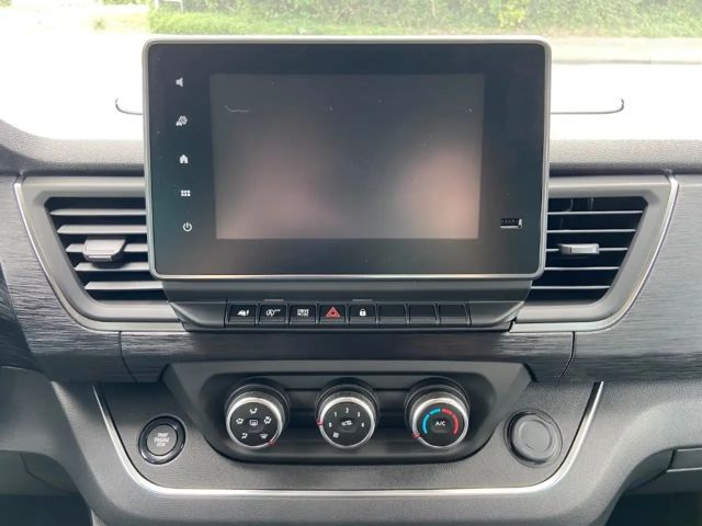 Nissan Primastar L1H1 Tekna dCi 170