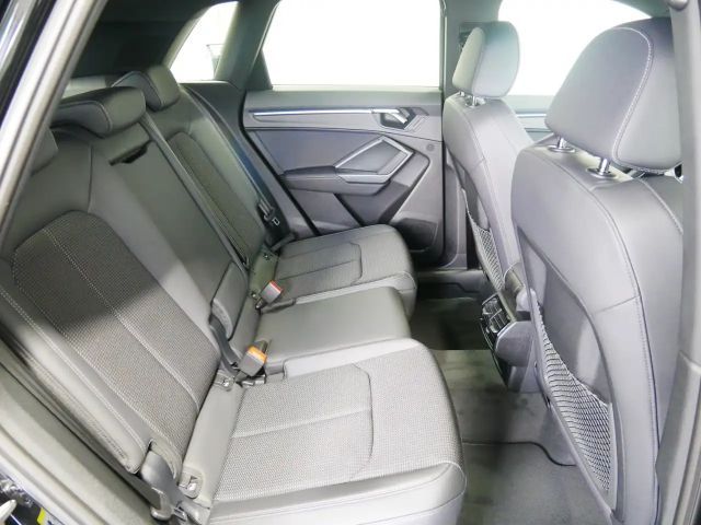 Audi Q3 40 TFSI Quattro S-Line