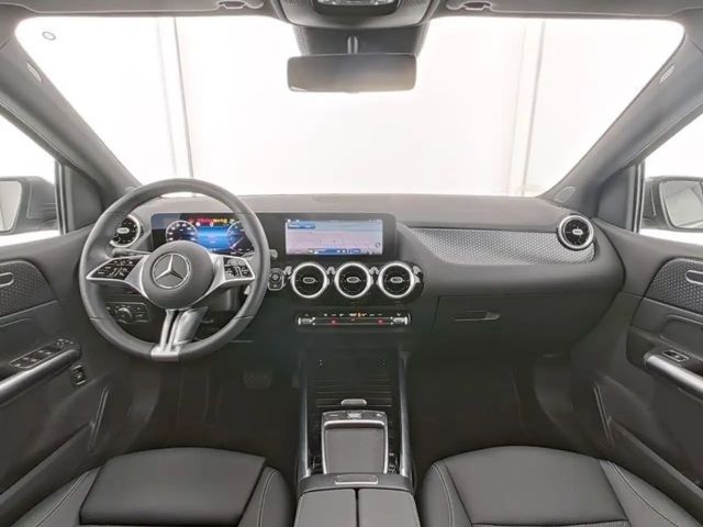 Mercedes-Benz B 220 4MATIC