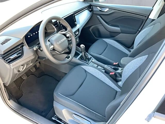 Skoda Scala Essence TSI