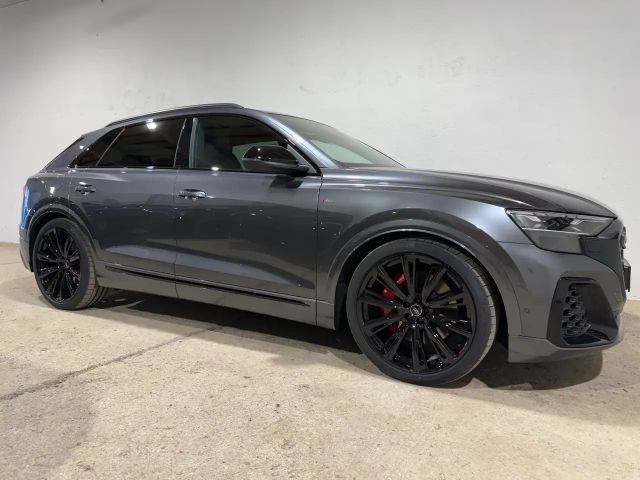 Audi Q8 55 TFSI Hybride Quattro