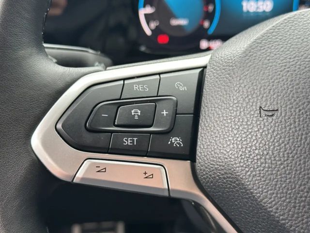 Volkswagen Golf 1.5 TSI Golf VIII