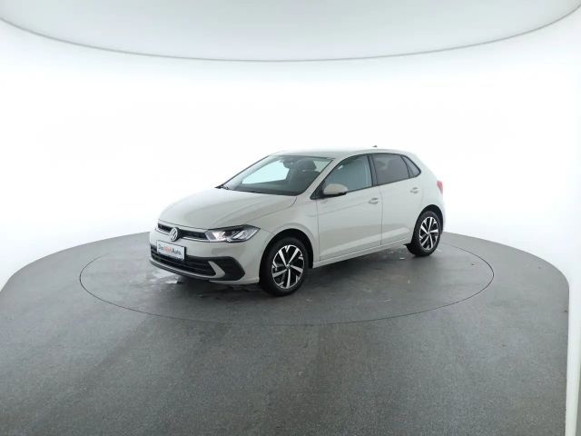 Volkswagen Polo DSG