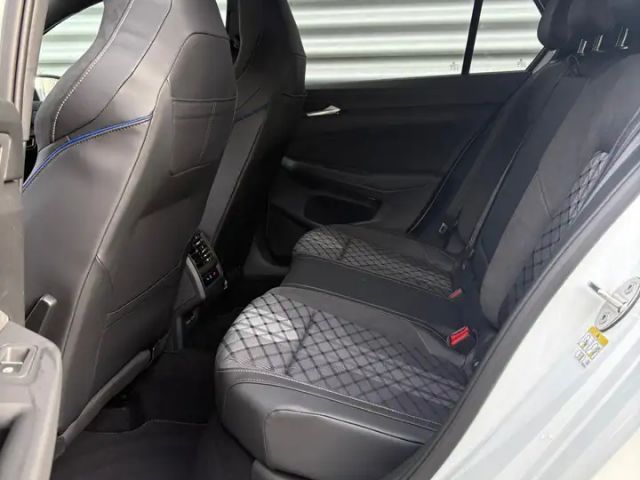 Volkswagen Golf DSG Sport